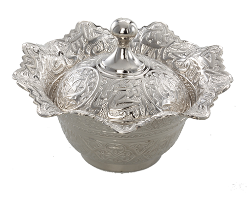 Bowl with cover 142