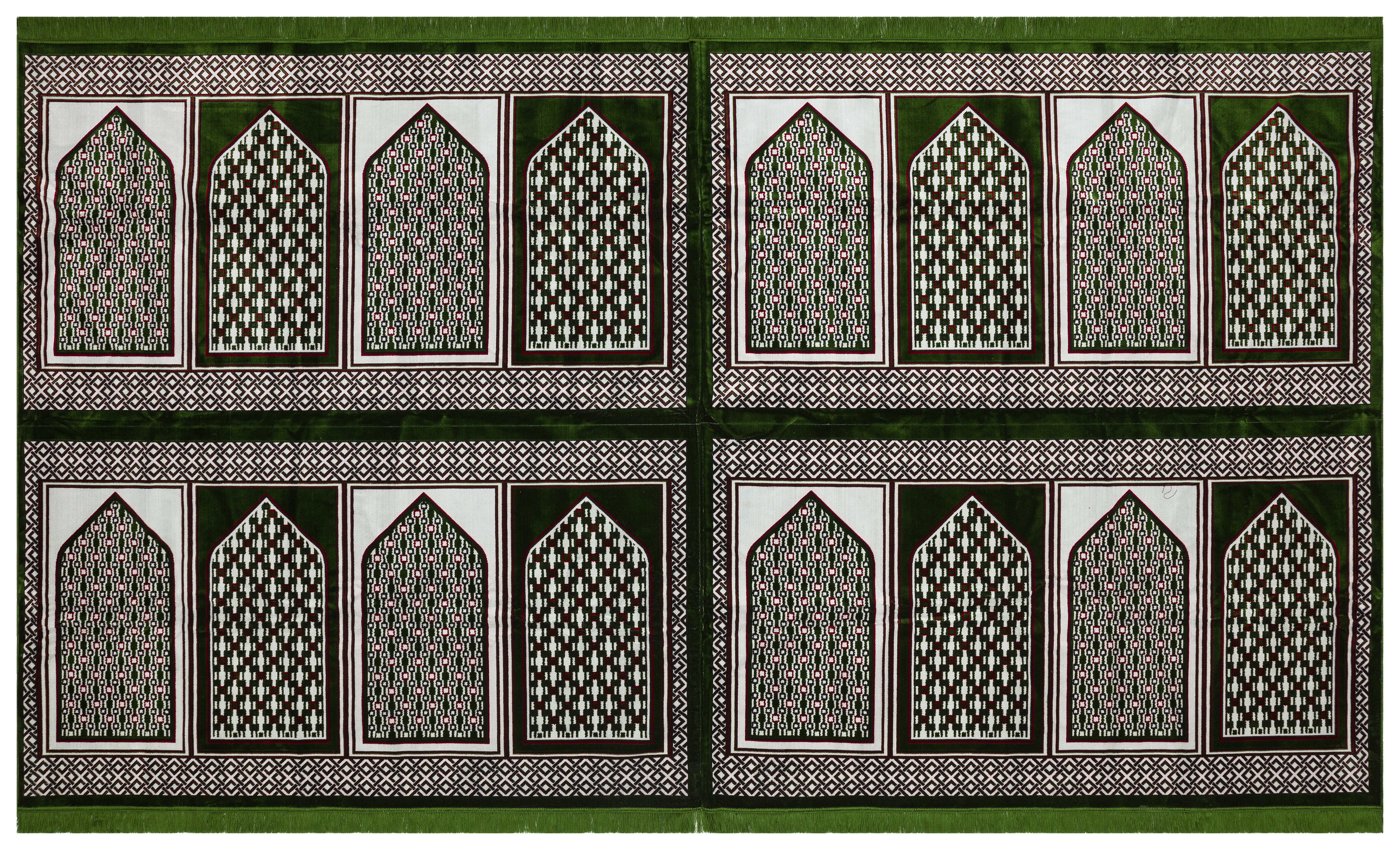 Prayer Rug for 16 People