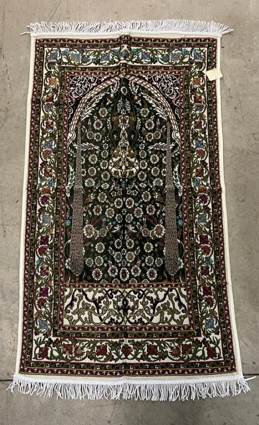 Genova Prayer Rug